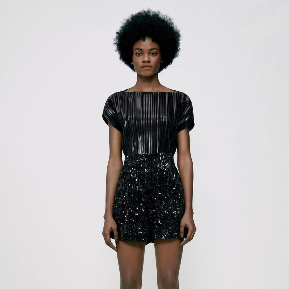 Zara Black Metallic Pleated Top